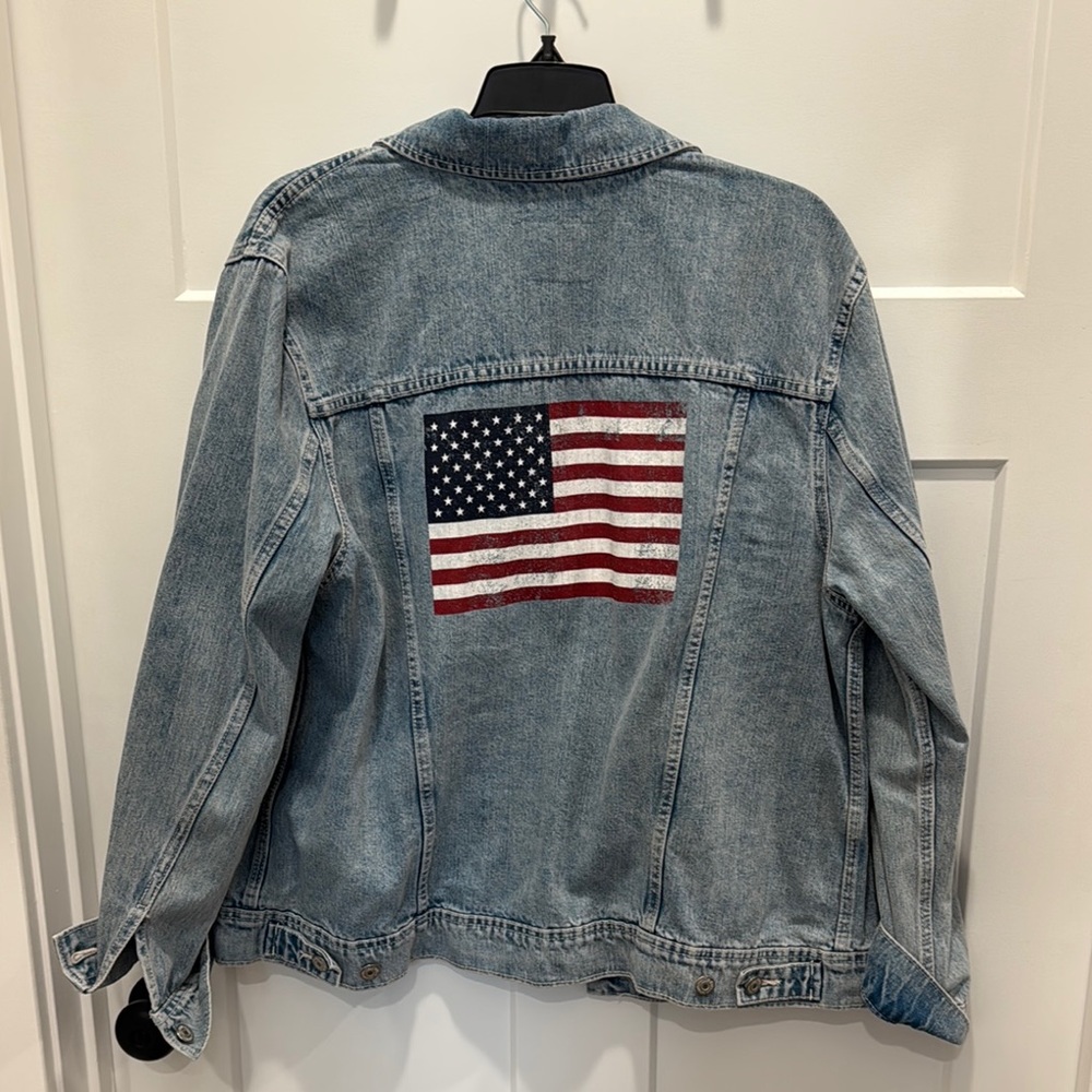 Denim Jean Jacket with American Flag Old Navy